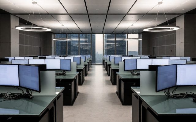 مركز دبي المالي العالمي يستهدف 1000 شركة ذكاء اصطناعي بحلول 2030